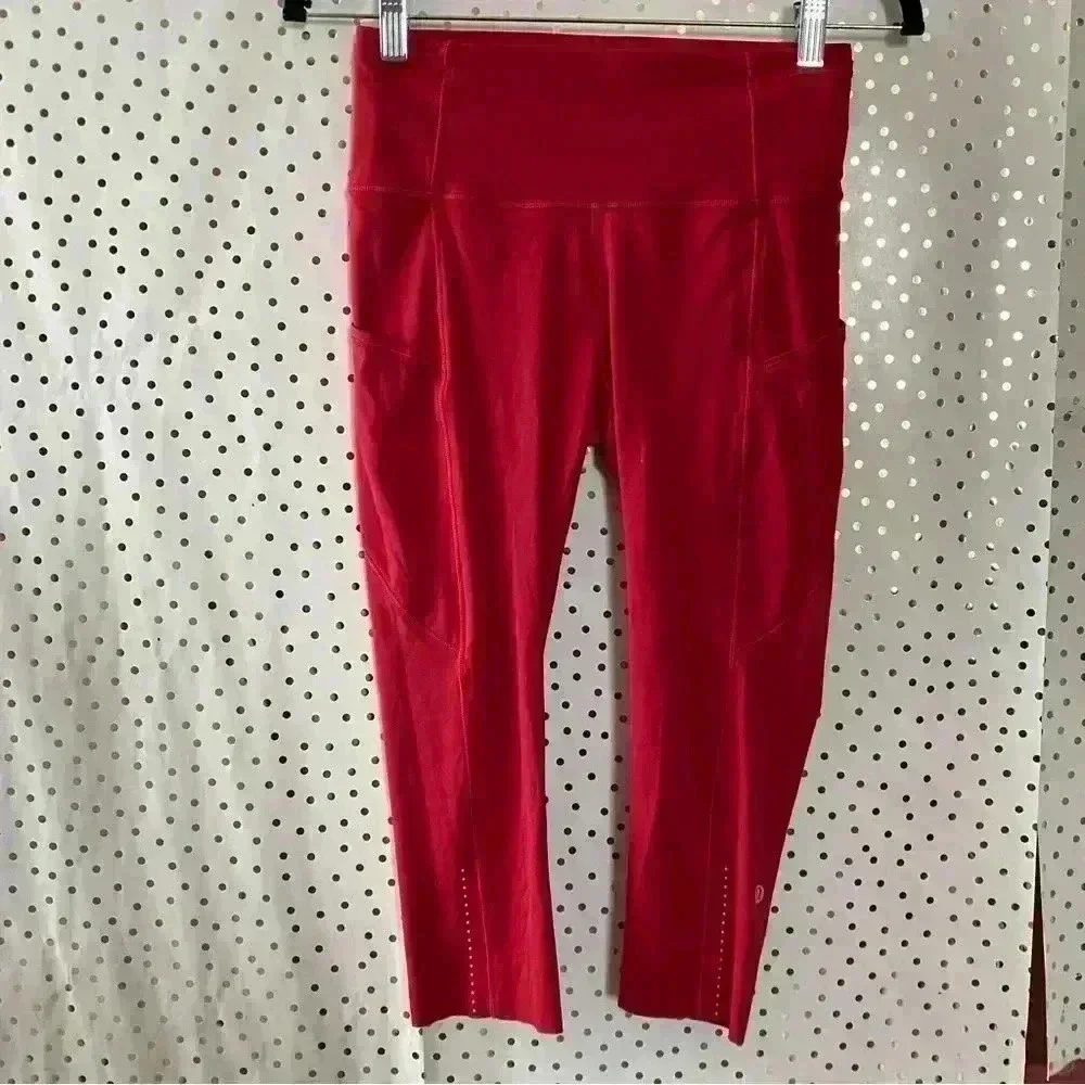 Lululemon Fast & Free Crop